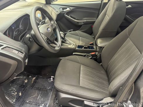 Used 2018 Ford Focus SEL image 10