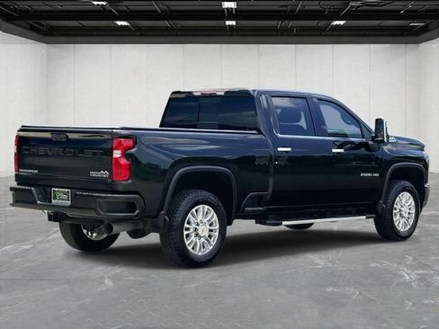 Used 2022 Chevrolet Silverado 2500 High Country AWD/4WD image 5