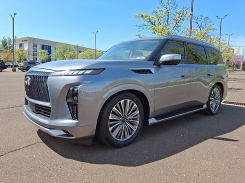 Certified 2025 INFINITI QX80 Sensory AWD/4WD image 3