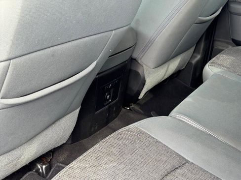 Used 2017 RAM 1500 Big Horn image 16