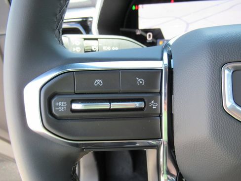 New 2026 GMC Canyon Elevation w/ Convenience Package RWD image 21