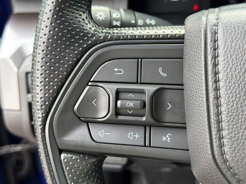 Used 2025 Toyota Tacoma SR5 image 24