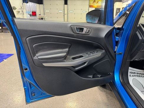 Used 2018 Ford EcoSport Titanium AWD/4WD image 12