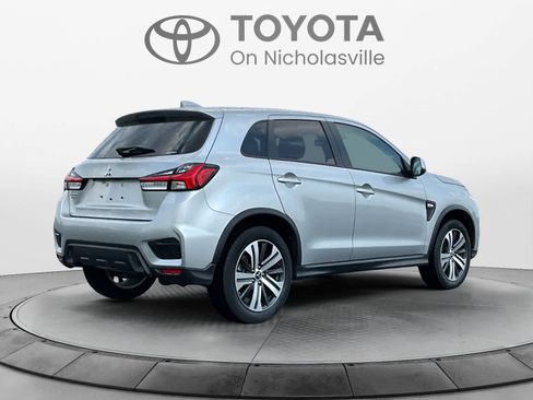 Used 2025 Mitsubishi Outlander Sport ES AWD/4WD image 5