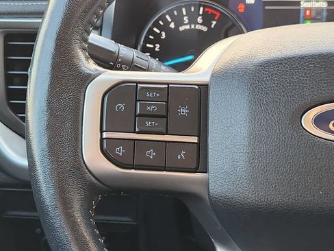 Used 2023 Ford Expedition XLT RWD image 27