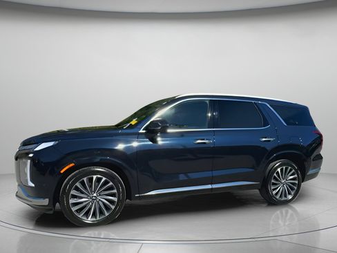 Used 2024 Hyundai Palisade Calligraphy image 14