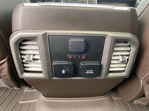 Used 2019 Ford F150 Limited w/ Trailer Tow Package image 13