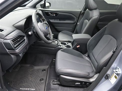 New 2025 Subaru Forester Touring image 18