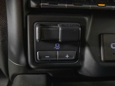 Used 2020 Chevrolet Silverado 2500 LTZ w/ LTZ Plus Package AWD/4WD image 27