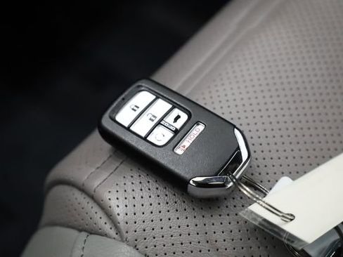 Used 2022 Honda CR-V EX-L image 28