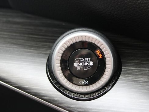 Used 2024 Jeep Wagoneer Series II image 46