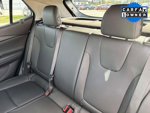 Certified 2024 Buick Encore GX Sport Touring image 14