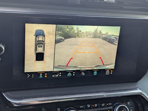 Used 2023 GMC Sierra 1500 Denali image 10