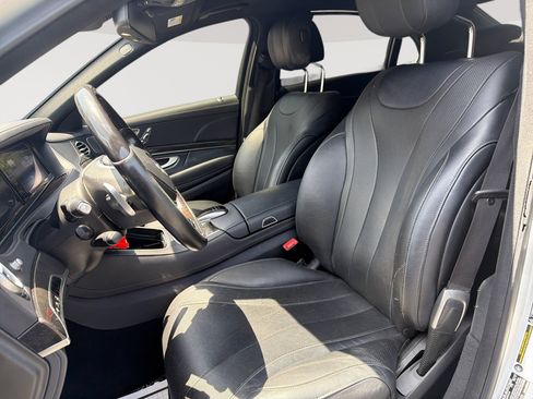 Used 2017 Mercedes-Benz S 550 4MATIC Sedan image 13