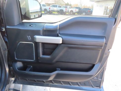 Used 2019 Ford F150 Lariat w/ Equipment Group 502A Luxury image 51