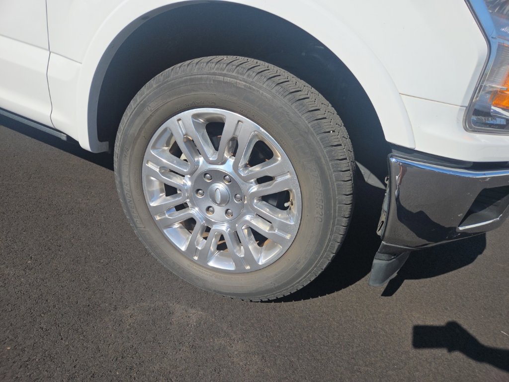 Used 2020 Ford F150 Lariat w/ Trailer Tow Package RWD image 21