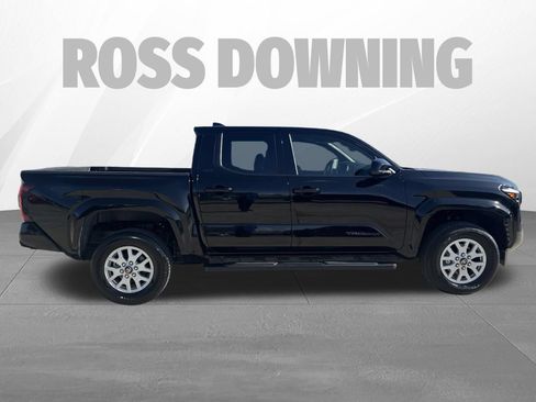 Used 2025 Toyota Tacoma SR5 RWD image 7