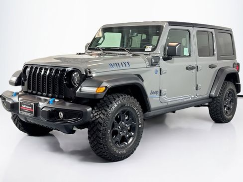 Used 2023 Jeep Wrangler Unlimited w/ 8.4" Radio Group image 1