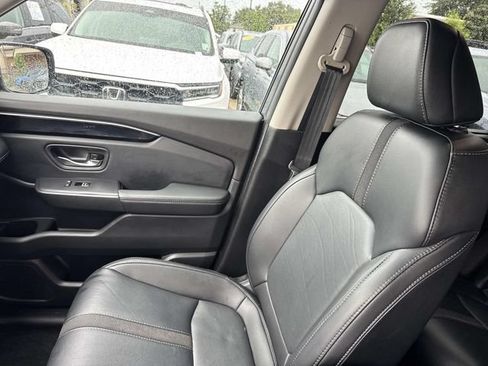 Certified 2024 Honda Pilot EX-L image 15