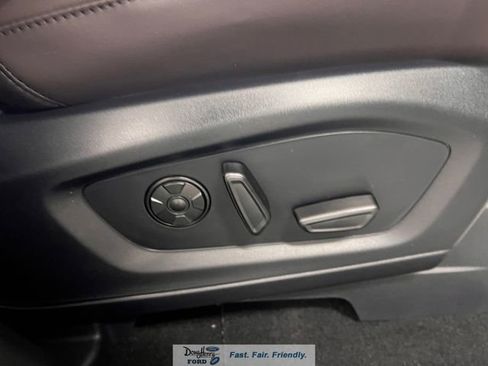New 2026 Ford Explorer Platinum RWD image 40