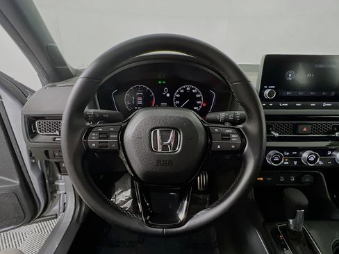 Used 2025 Honda Civic Sport image 18