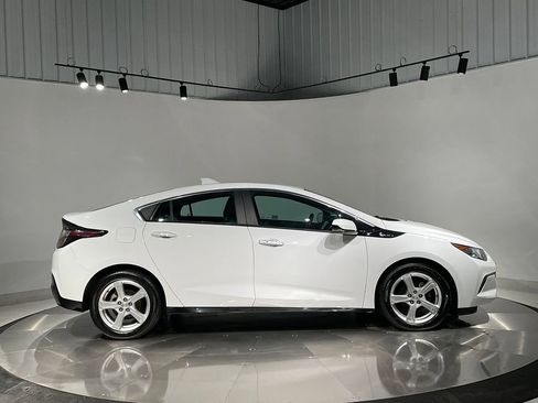 Used 2018 Chevrolet Volt LT image 10