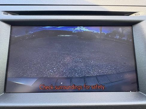 Used 2012 Toyota Prius Four FWD image 20