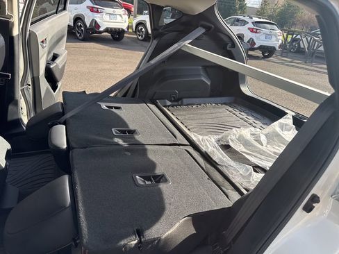 Certified 2025 Subaru Crosstrek 2.5i Limited w/ Crosstrek Mirror Package image 15