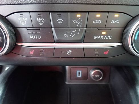 Used 2020 Ford Escape SEL AWD/4WD image 26