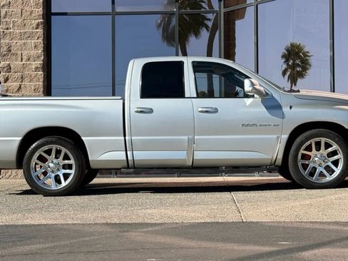 Used 2005 Dodge Ram 1500 Truck 2WD Quad Cab image 17