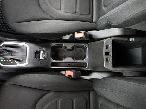 Used 2021 Jeep Renegade Latitude w/ Convenience Group AWD/4WD image 27