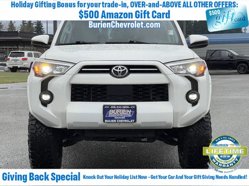 Used 2022 Toyota 4Runner SR5 image 8