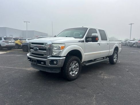 Used 2016 Ford F250 Lariat w/ Lariat Ultimate Package AWD/4WD image 5