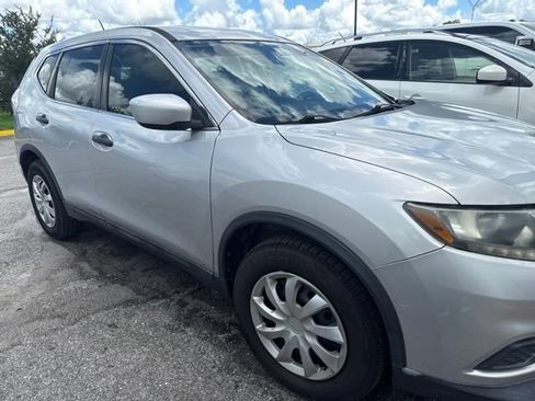 Used 2016 Nissan Rogue S FWD image 8