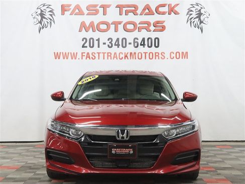 Used 2018 Honda Accord LX image 2