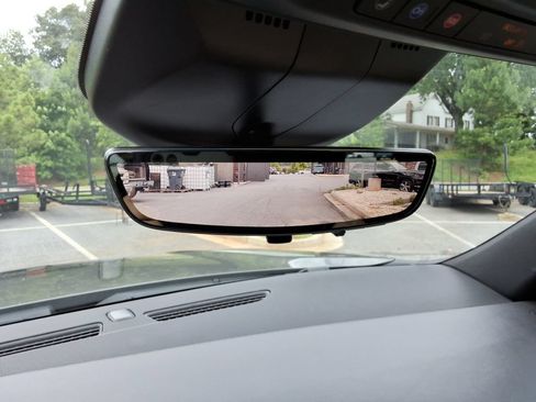 Certified 2021 Cadillac Escalade Premium Luxury AWD/4WD image 41