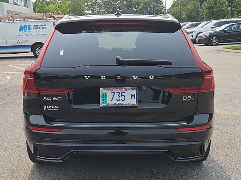 Used 2026 Volvo XC60 B5 Ultra w/ Protection Package Premier AWD/4WD image 7
