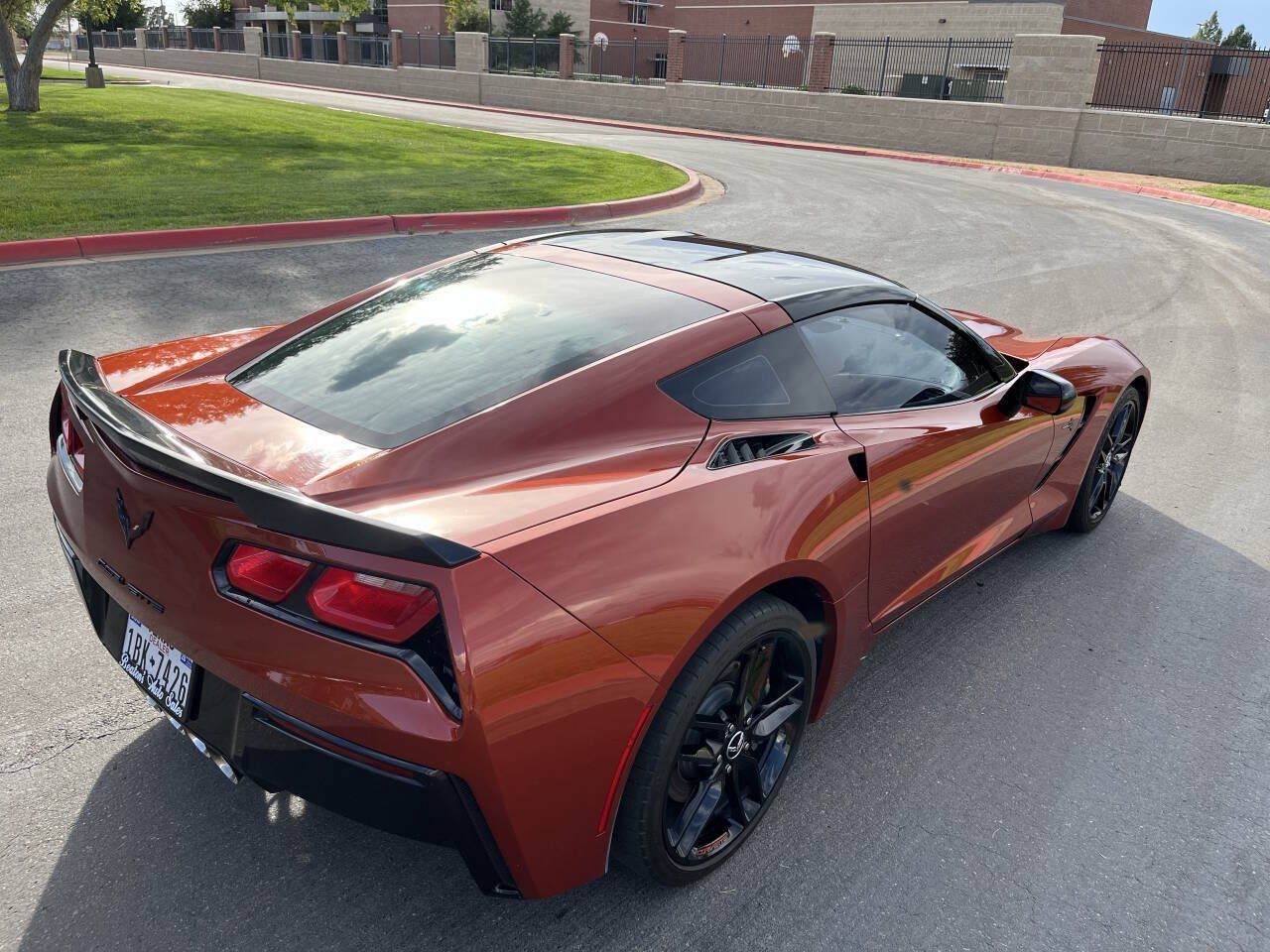 Used 2015 Chevrolet Corvette Stingray Coupe w/ ZF1 Appearance Package RWD image 5