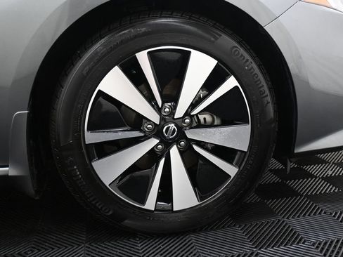 Used 2019 Nissan Altima 2.5 SL FWD image 36