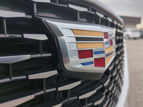 Certified 2023 Cadillac XT6 Premium Luxury image 34