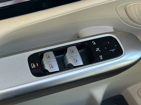 Certified 2024 Mercedes-Benz GLC 300 4MATIC image 14