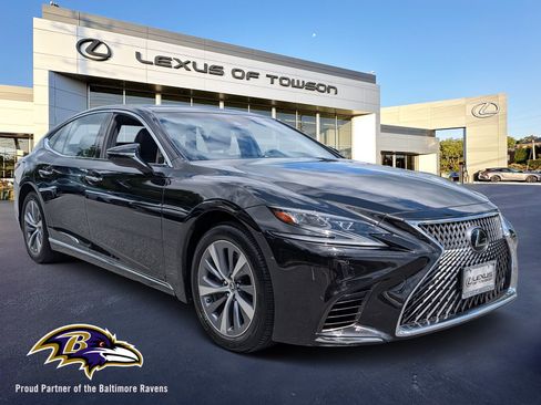 Used 2018 Lexus LS 500 AWD w/ Accessory Package (Z2) image 1