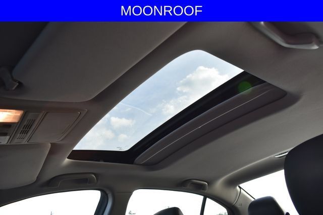 Used 2012 Honda Accord EX-L image 5