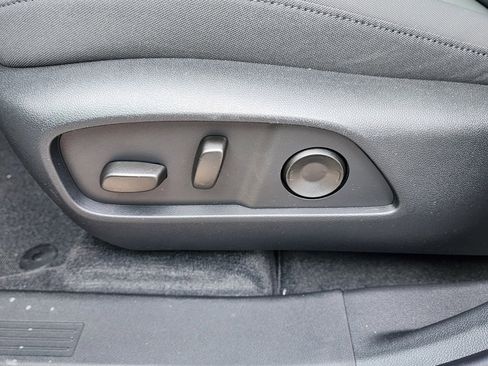 New 2026 GMC Terrain AT4 w/ Convenience Package III image 17