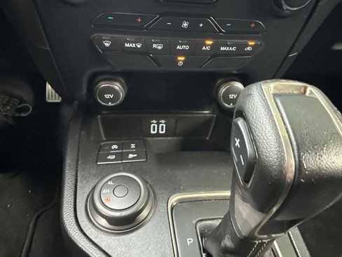 Used 2021 Ford Ranger XLT w/ Equipment Group 301A Mid AWD/4WD image 28