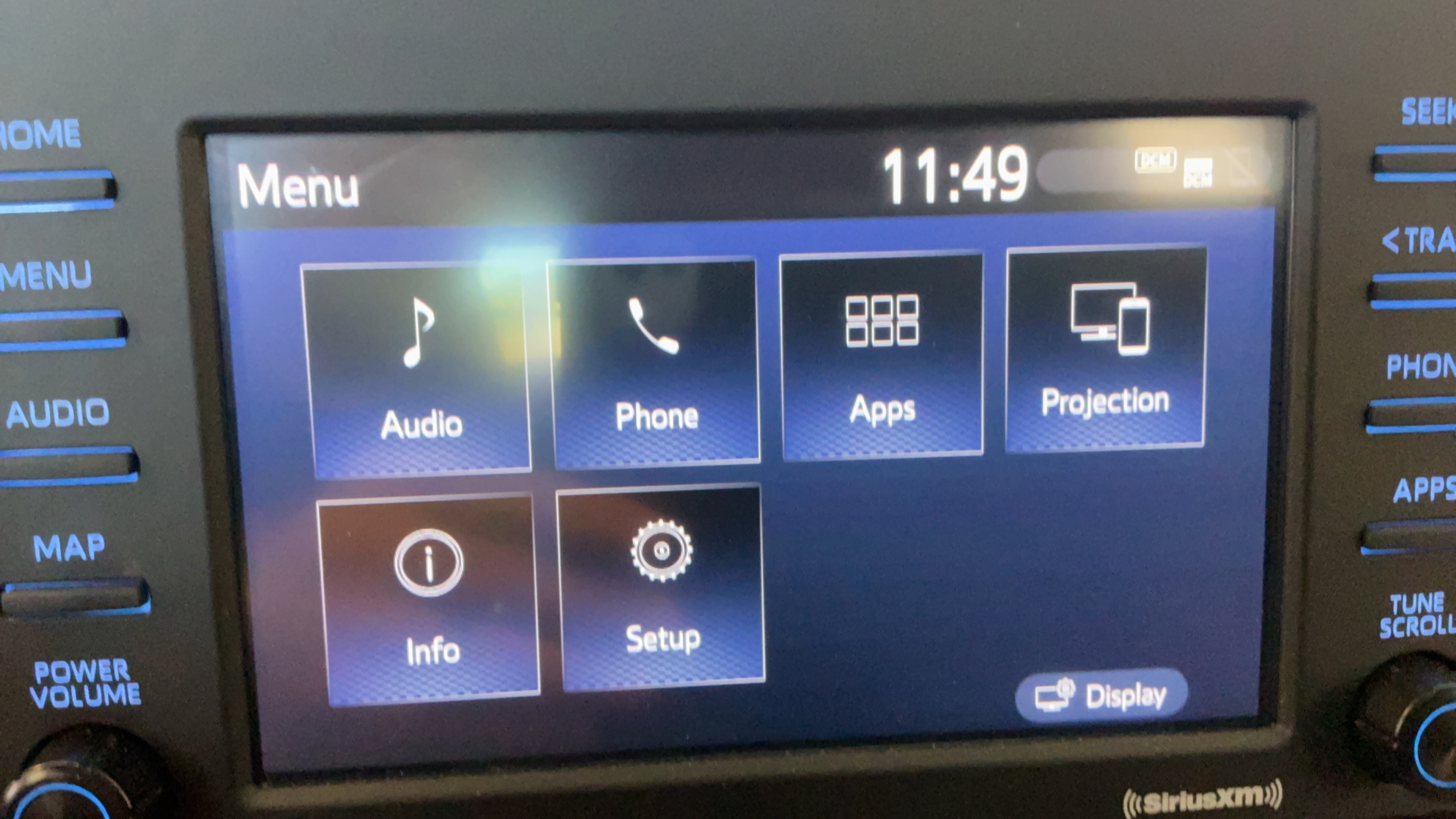 Used 2021 Toyota RAV4 XLE w/ Convenience Package FWD image 11