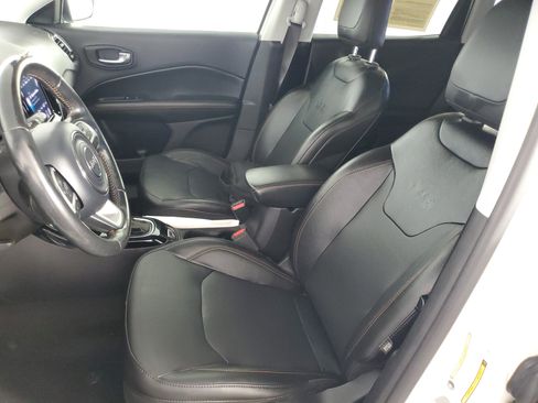 Used 2020 Jeep Compass Limited FWD image 12
