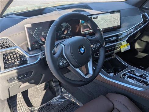 New 2026 BMW X5 xDrive40i w/ Premium Package image 3