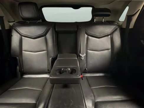 Used 2019 Cadillac XT5 Luxury AWD/4WD image 17