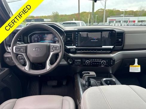 Used 2026 Chevrolet Silverado 1500 LT Trail Boss AWD/4WD image 15